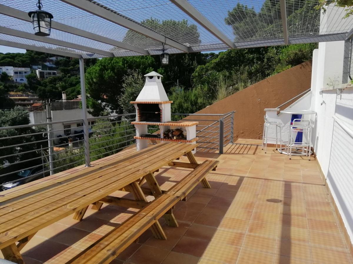 Villa Yaco Lloret de Mar Eksteriør billede