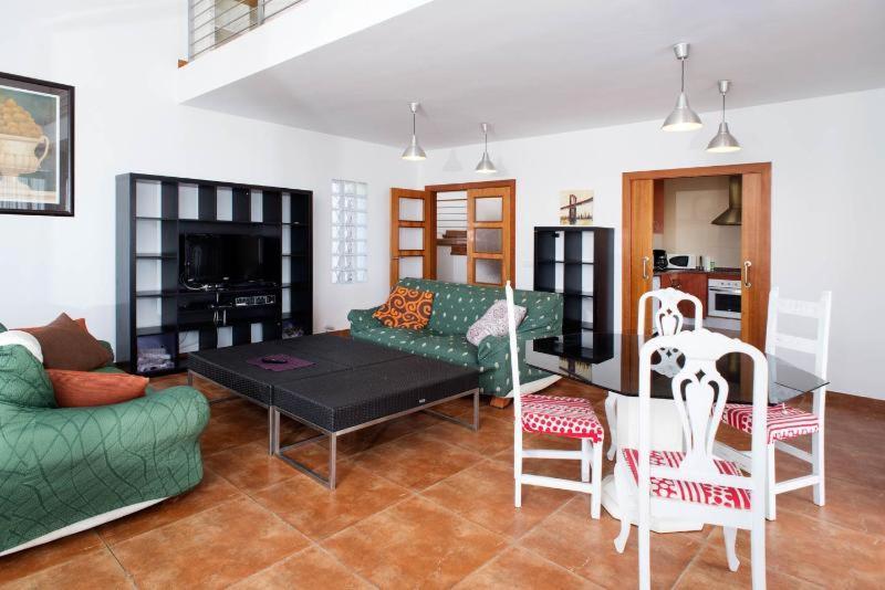 Villa Yaco Lloret de Mar Eksteriør billede